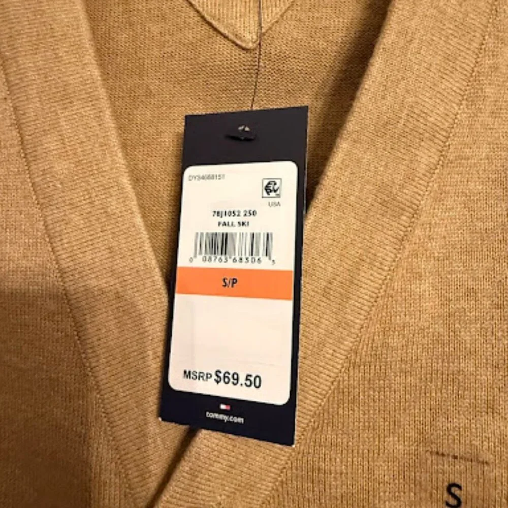 Tommy Hilfiger Men V-Neck Cardigan - Picture 4 of 10